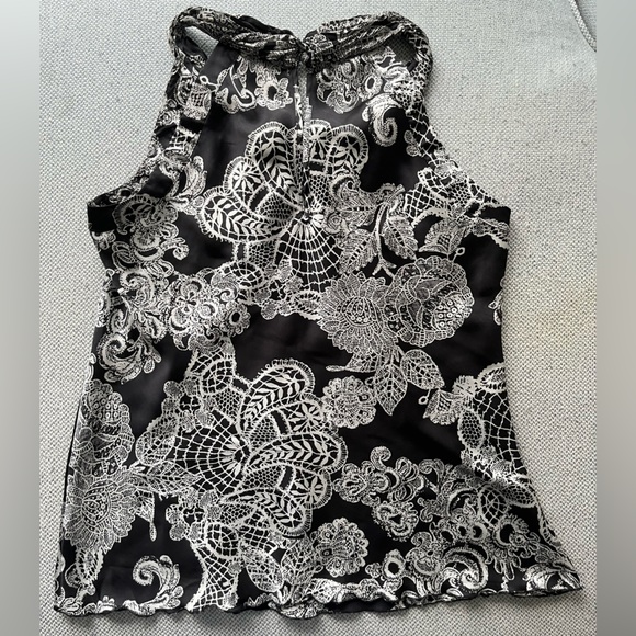 Vintage black and white sleeveless paisley twisted neck halter silky top - Picture 2 of 4